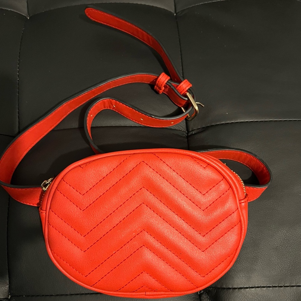 Red Fanny bag